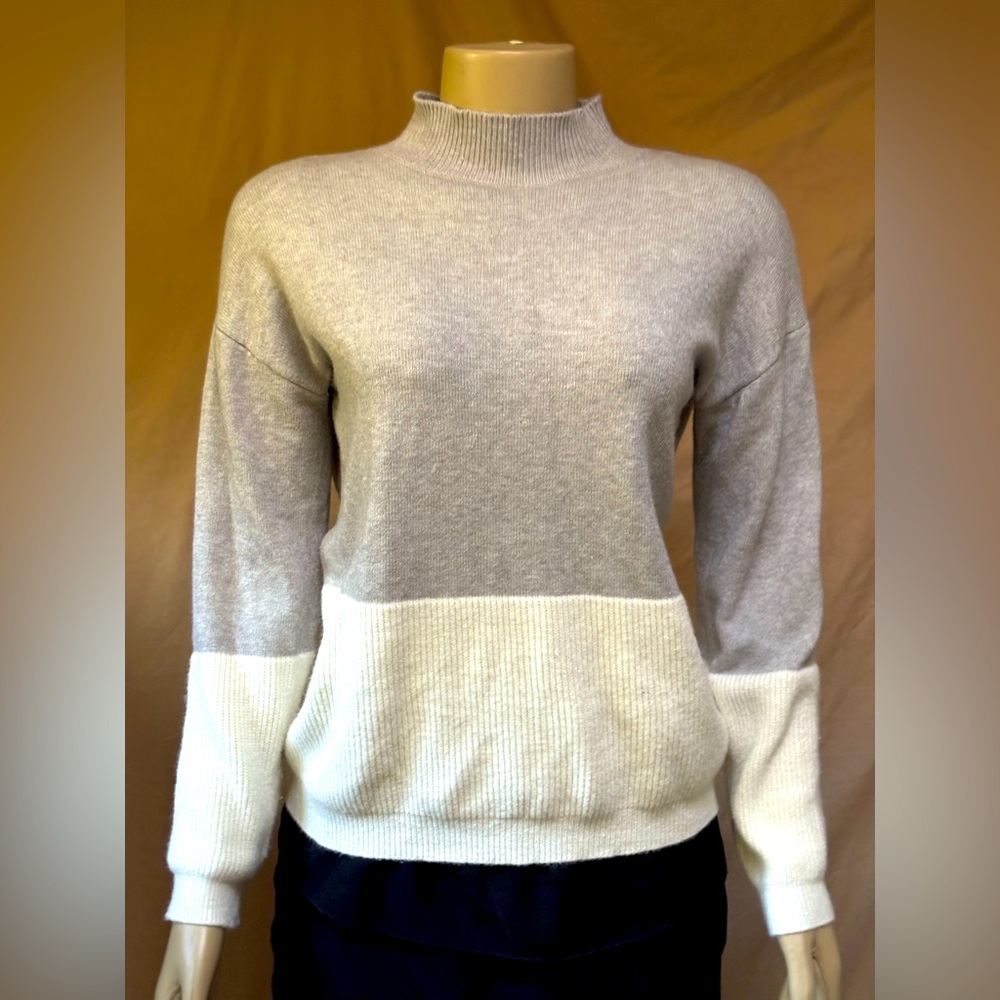 Gray and White Women's Sweater